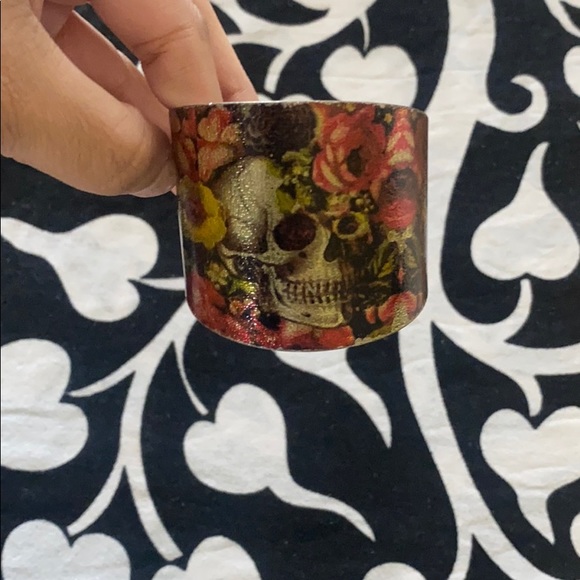 3/$20 - Picture 1 of 3